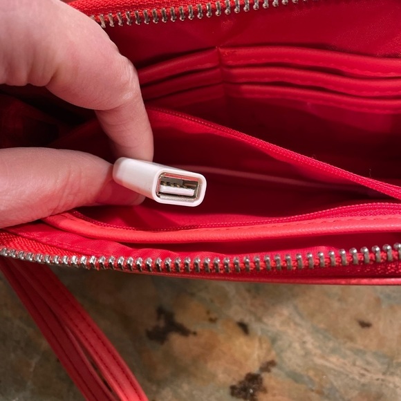 TRIPLE C NWOT wristlet with USB phone charger in orange/red - Picture 4 of 4